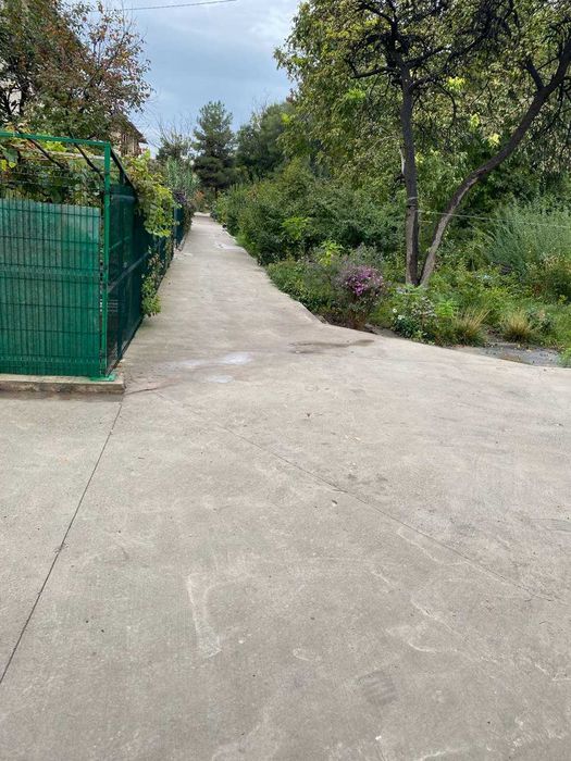 3-х комнатная квартира. Миробадский р-н. 158 школа.