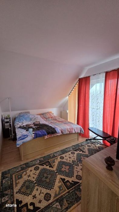 Casa cu mansarda  – Zona Aquastar, str. Gorunului