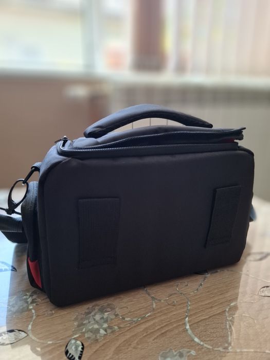 Nikon D5100 + обектив 18-55mm VR — комплект