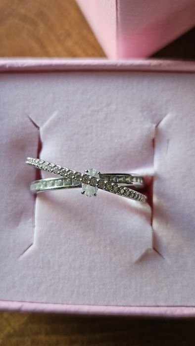 Пръстен Swarovski