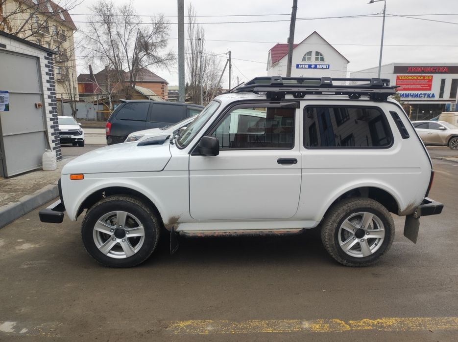 Продам ниву 24 год