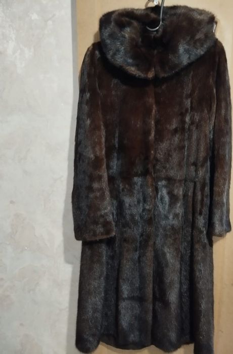 Продам шубу и пальто