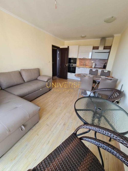 Продава се Двустаен апартамент в к.к. Елените - 65 кв.м за 900 €/кв.м - Снимка #2