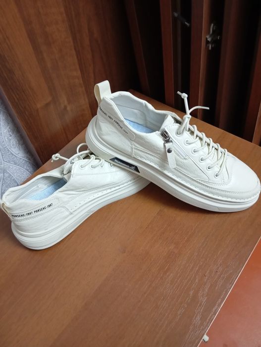 Продам мужские туфли