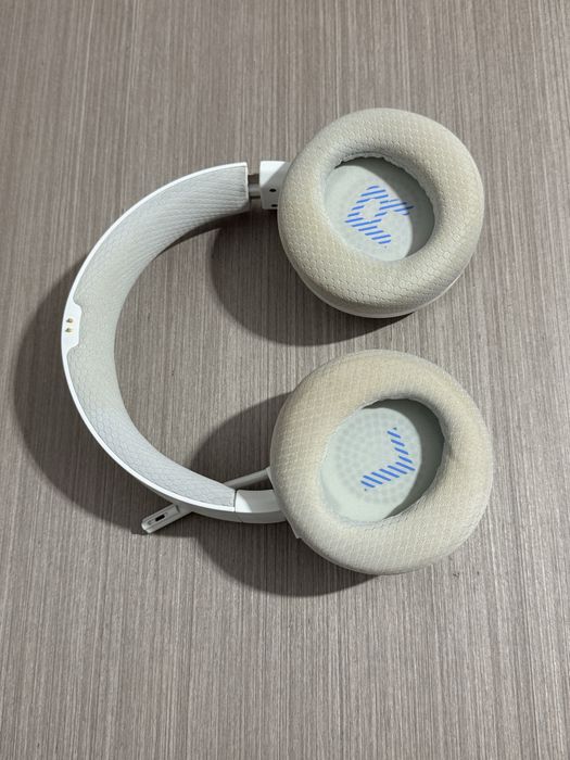 Casti gaming Lenovo H600 wireless