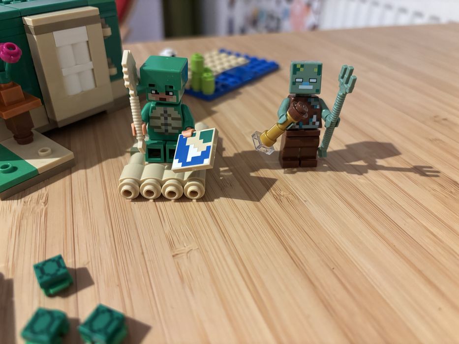 LEGO® Minecraft - Casa de pe plaja testoaselor 21254