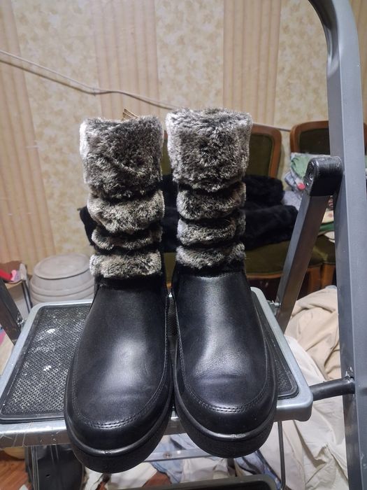 Продам зимние сапоги