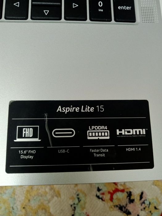 Продам ноутбук Aser Lite 15