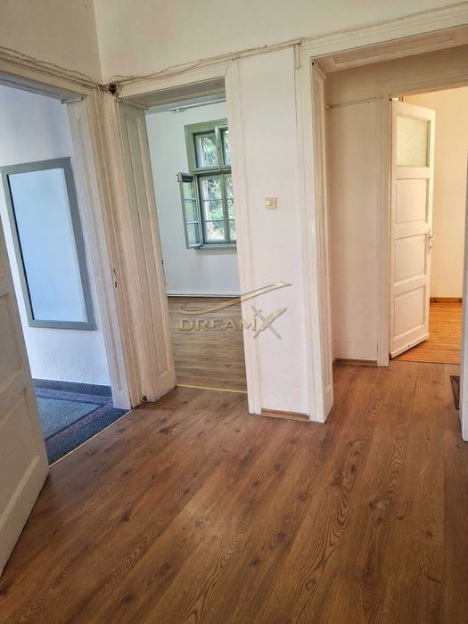 Етаж от къща под наем в кв. Център! 71898747