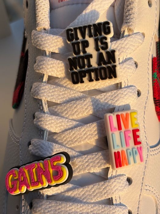 ЧАРМОВЕ/JIBBITZ за сандали, чехли или маратонки/ Различни видове