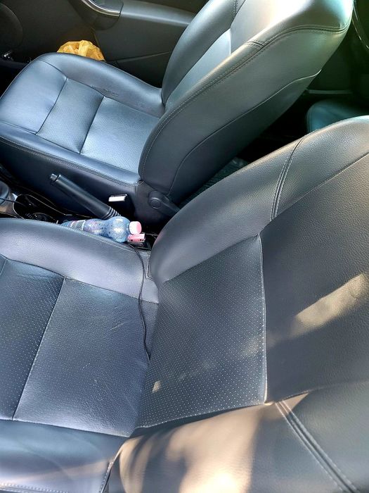 Se vinde Dacia Duster, model 2011
