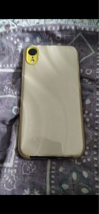 Продам айфон хр хорошем состоянии