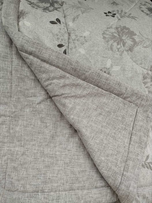 Лёгкое одеяло 200×230