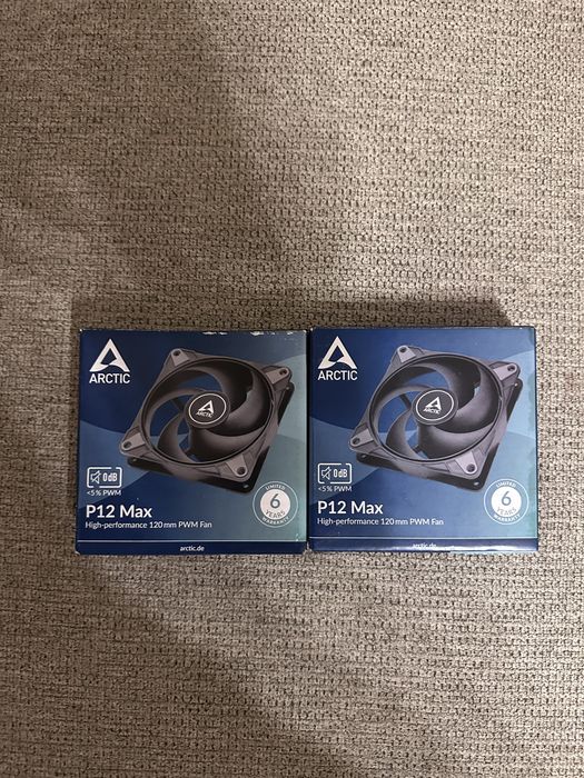 Arctic p12 MAX..
