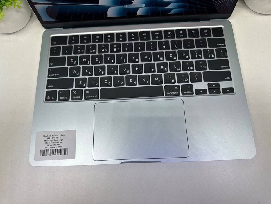 MacBook Air M4 13-inch Akb 100% цп 6