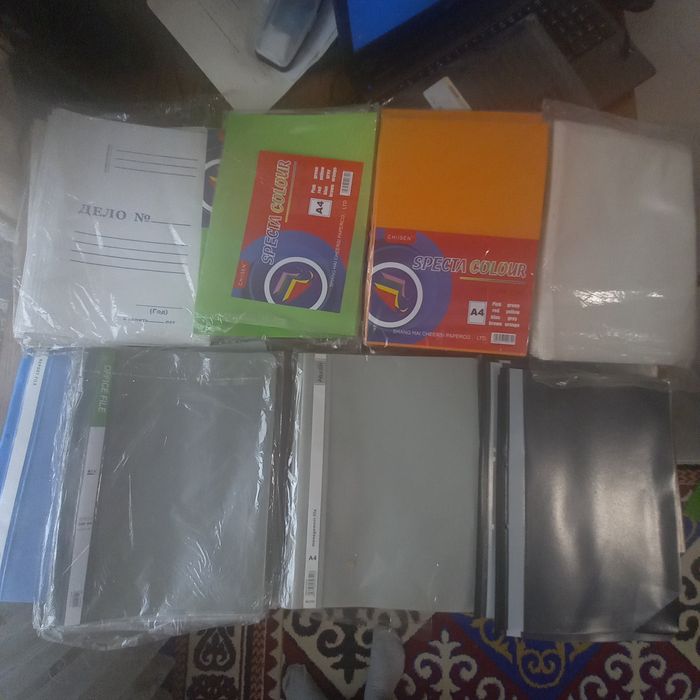 Продам папки новые