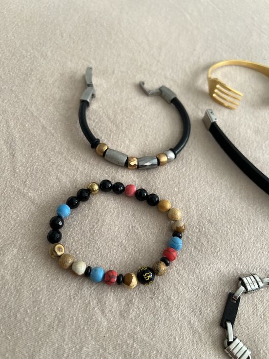 Мъжки гривни/аксесоари