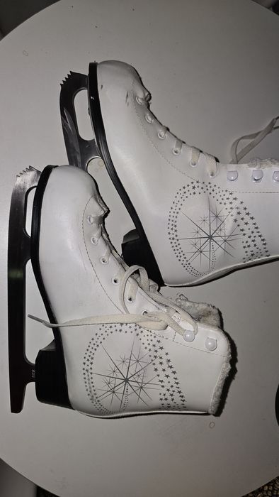 Фигурные Коньки б/у