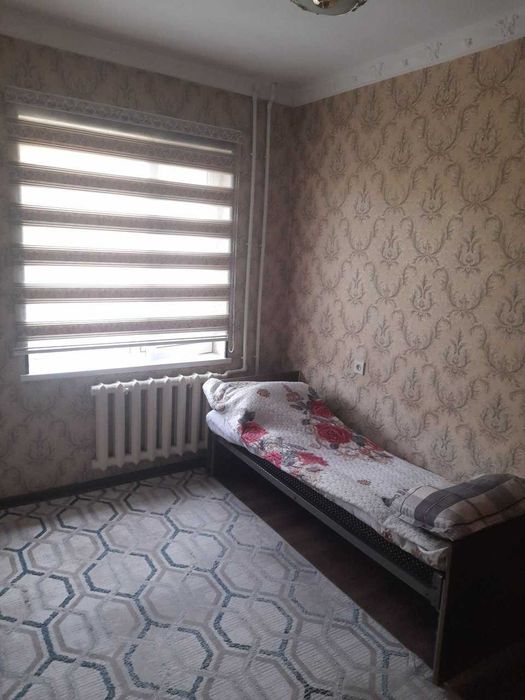 Uy sotiladi, kvartira 3 xonali, Yunusobod 18 kv 2 etaj