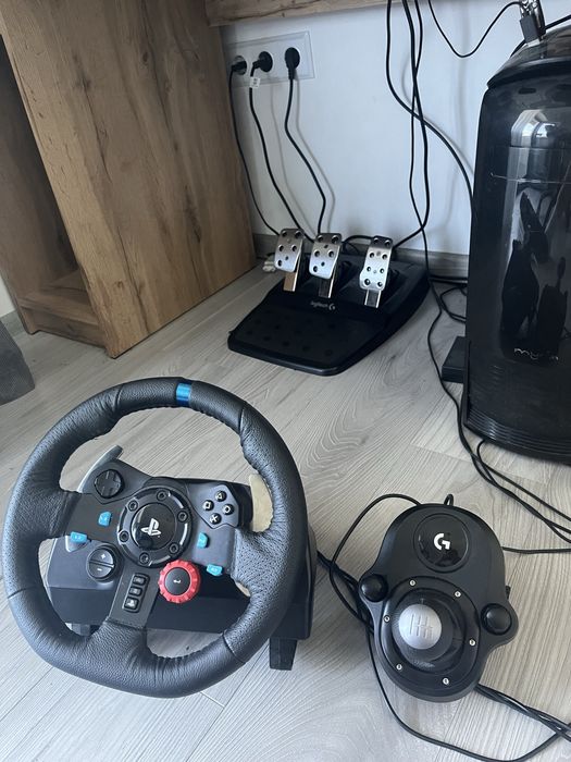 Vand volan Logitech G29+schimbator si pedale