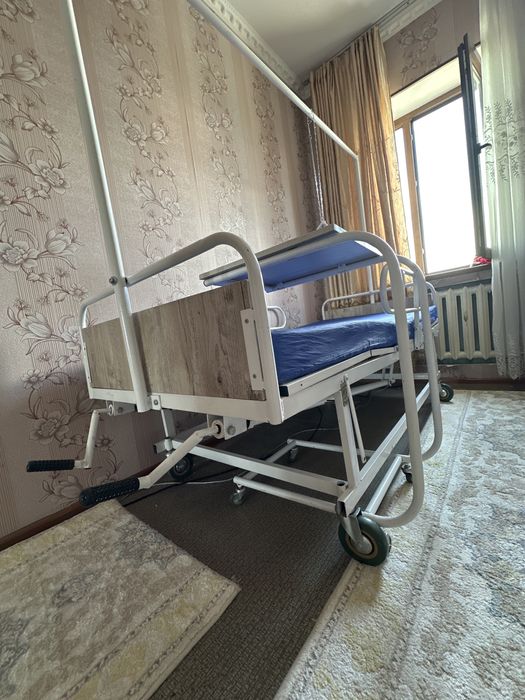 Кровать для лежащих больных