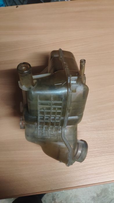 Разширителен съд за охлаждаща течност Опел Зафира турер Ц Opel Zafira