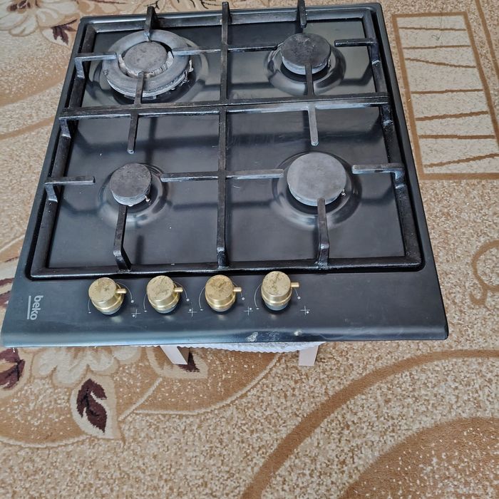 Продам Газовую поверхность