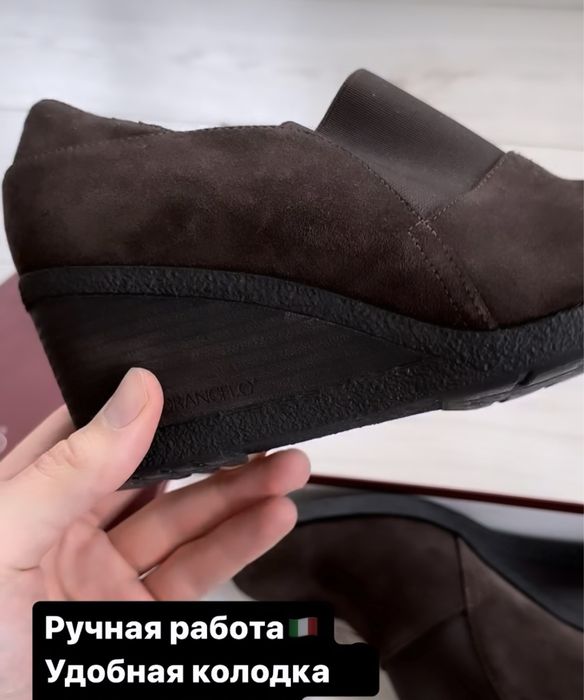Женские туфли. Италия.