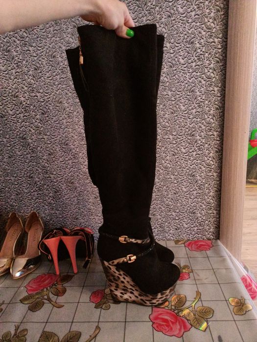 Продам сапоги ботфорты