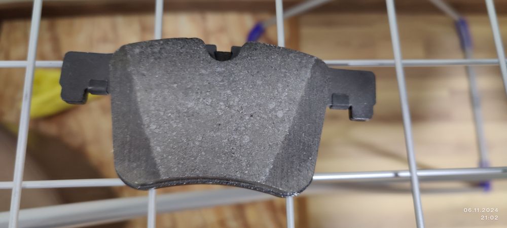 Передние колодки