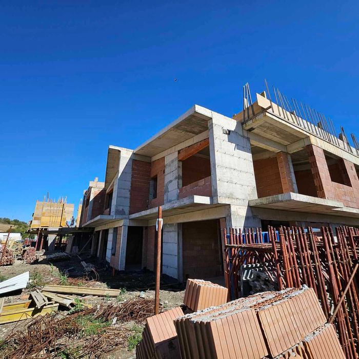 Продава се Къща в Банкя - 280 кв.м за 1550 €/кв.м - Снимка #17