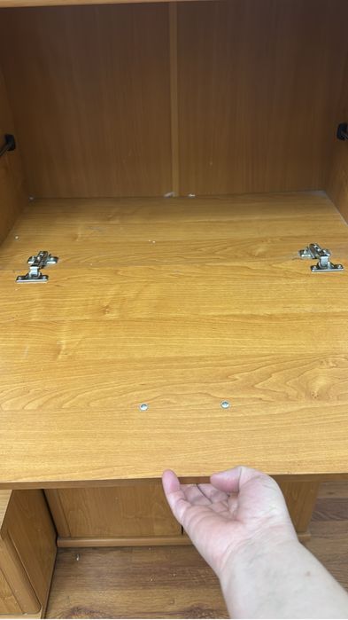 Срочно отдам даром шкаф