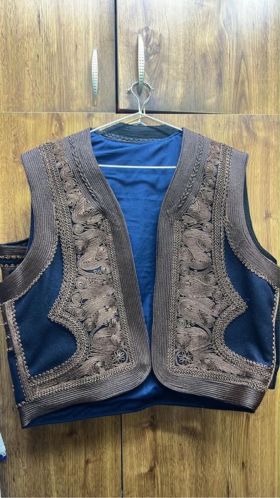 Мъжки елеци за народна носия