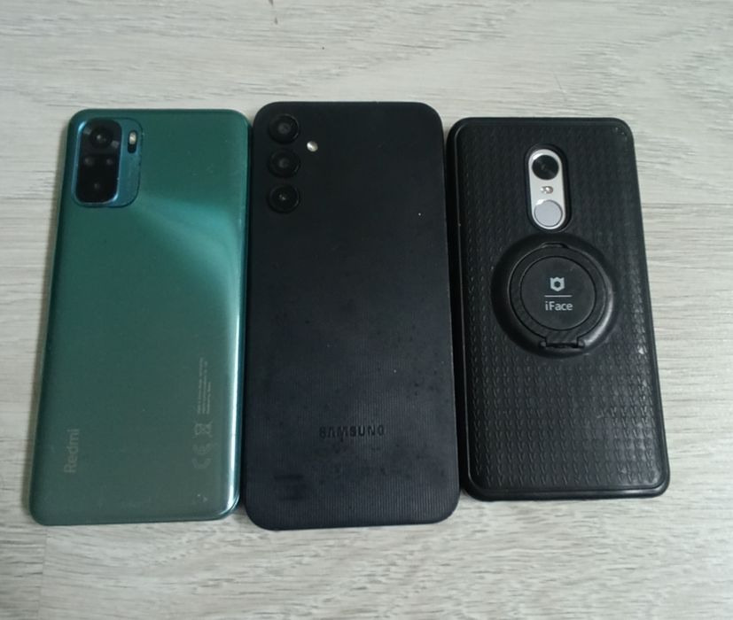 Telefonlar Телефоны
