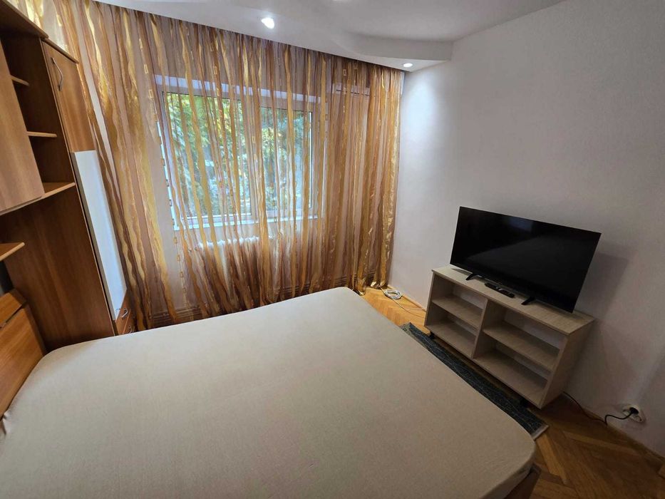 3 camere decomandate in Pacurari