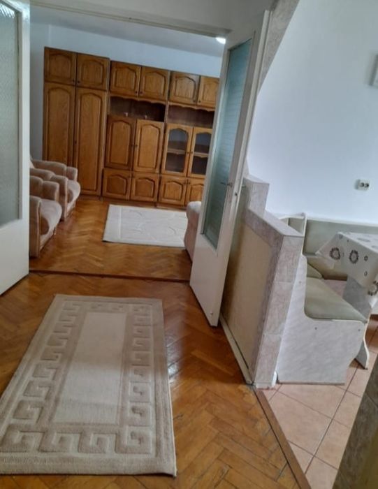 Apartament de inchiriat