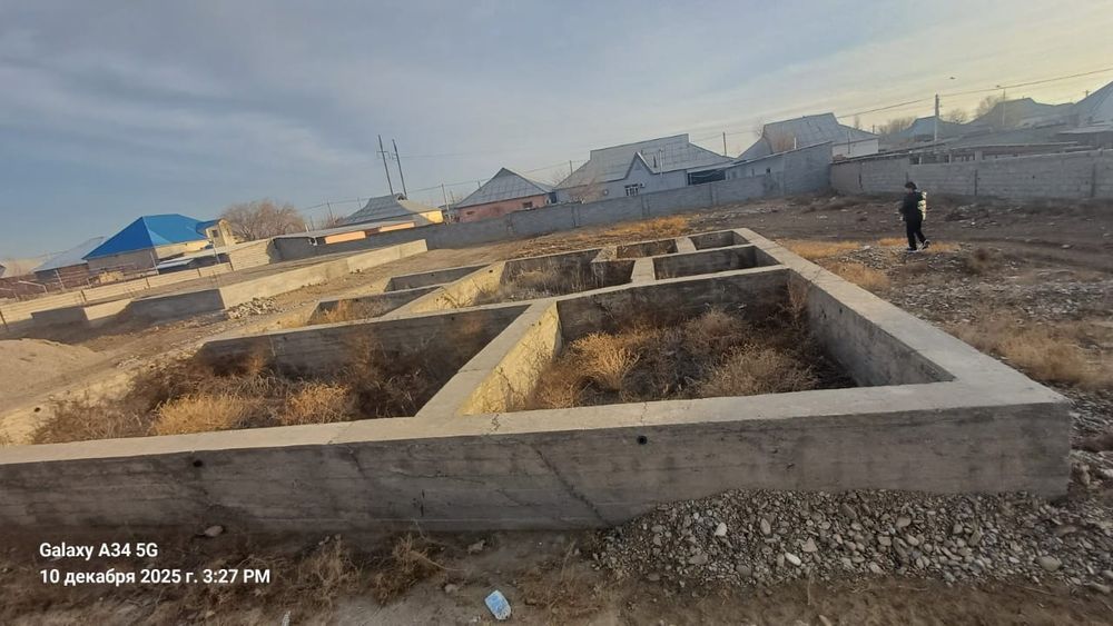 Жер фундаментімен 10 соттық