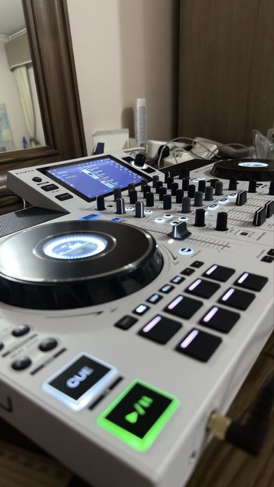 Новый Denon sc live 4
