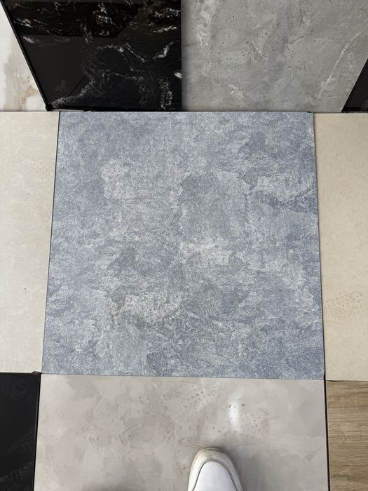 Keramagranit glyansiviy va mattiviy kafellar optom narxda