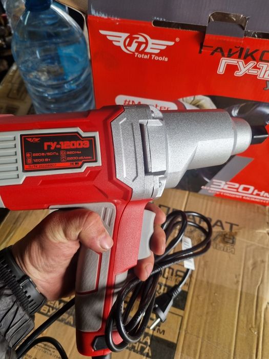 Гайкаверт Totol гу-1200