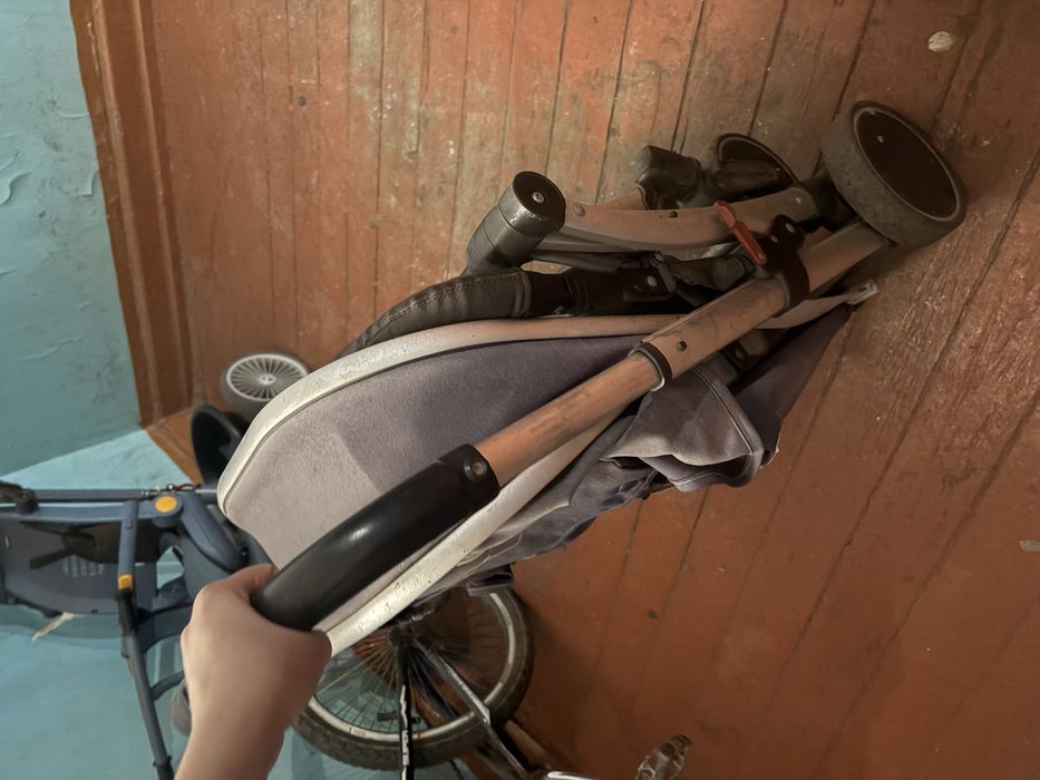 Коляска детская бу