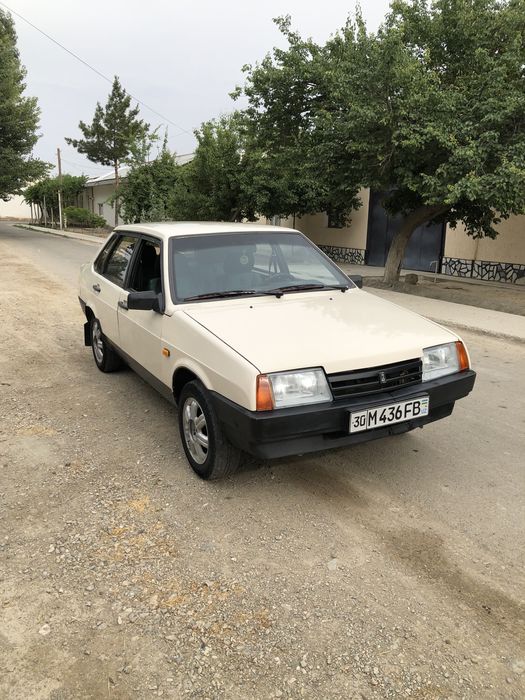 Lada samara 21099
