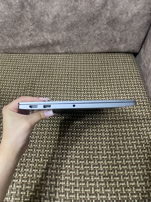 Продается ноутбук xiaomi