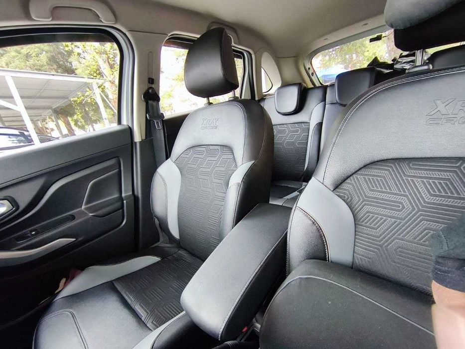 Продам Lada Xray Cross 2020 г.в.