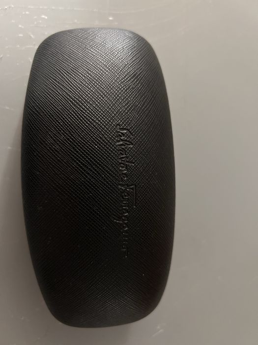 salvatore ferragamo продам очки