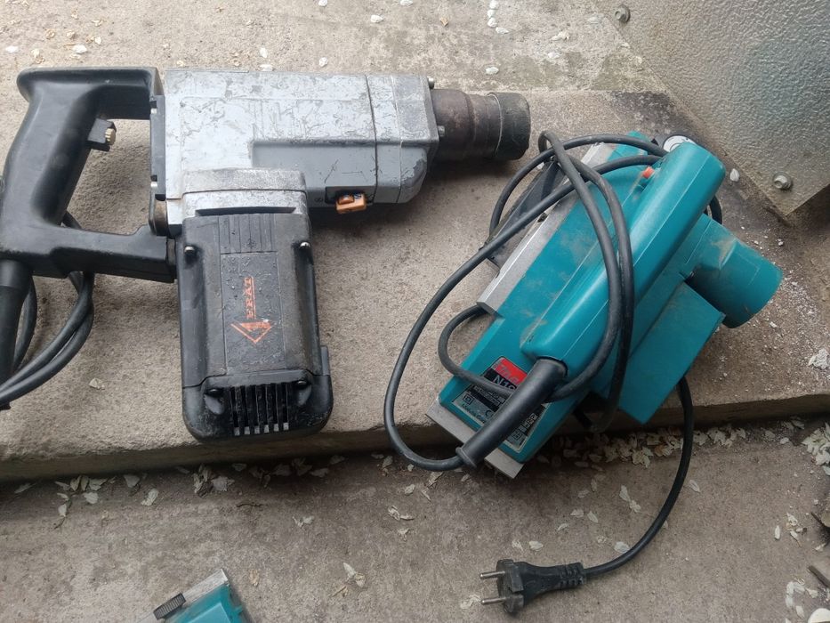 Rotopercutor si rindea makita