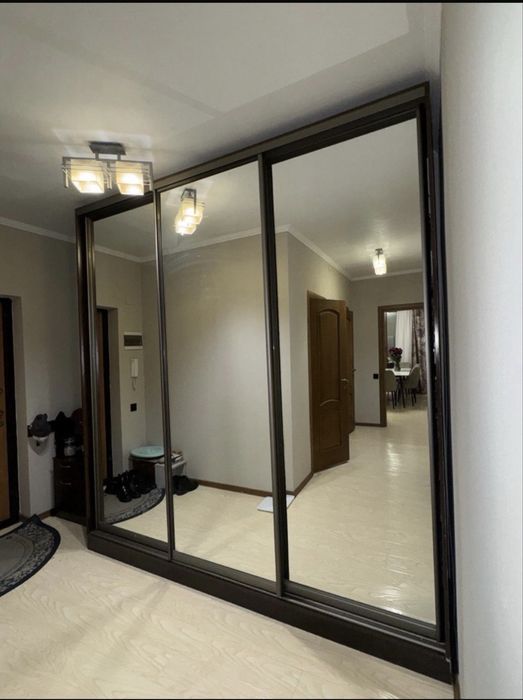 Продам шкаф купе