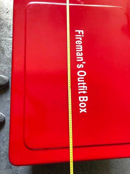 Сандък за пожарникарски принадлежности