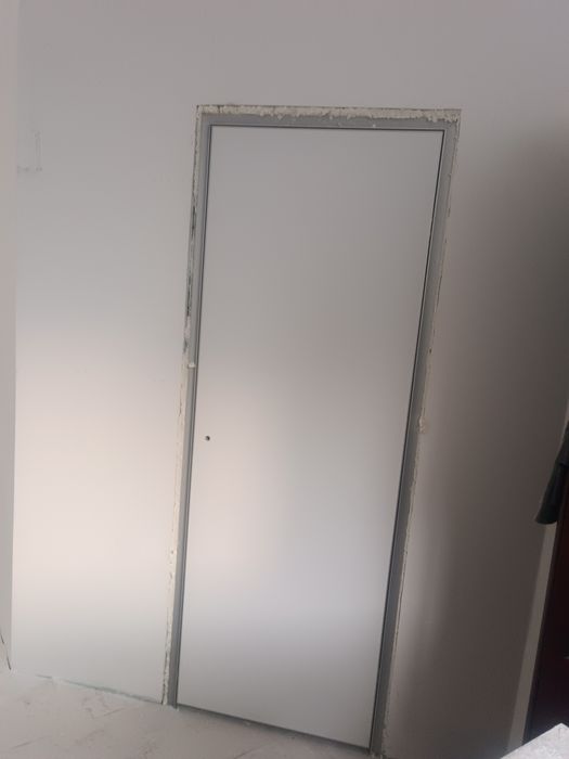 установка   дверей