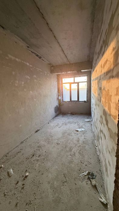 Terakzor restoran tarafdan 2 xonalik kvartira sotiladi №3